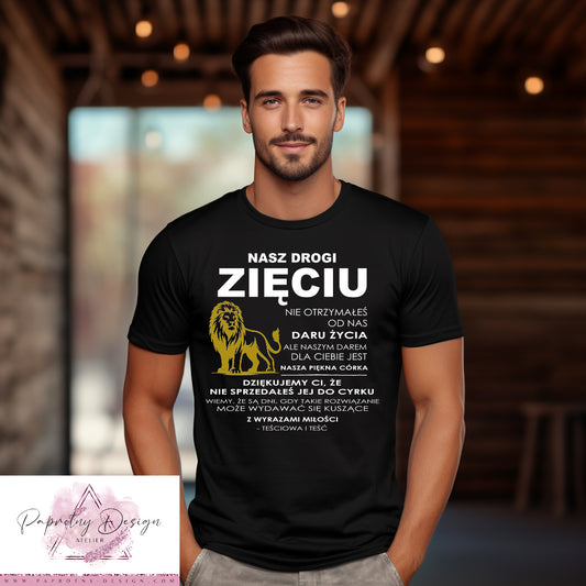 T-Shirt „Nasz drogi zięciu" weiß/gold Löwe