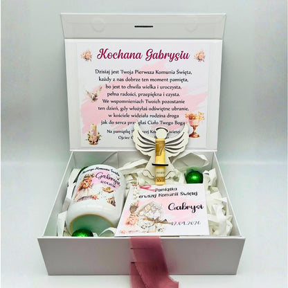 Pamiątkowe pudełko komunijne – personalizowany zestaw na Pierwszą Komunię Świętą dla dziewczynki