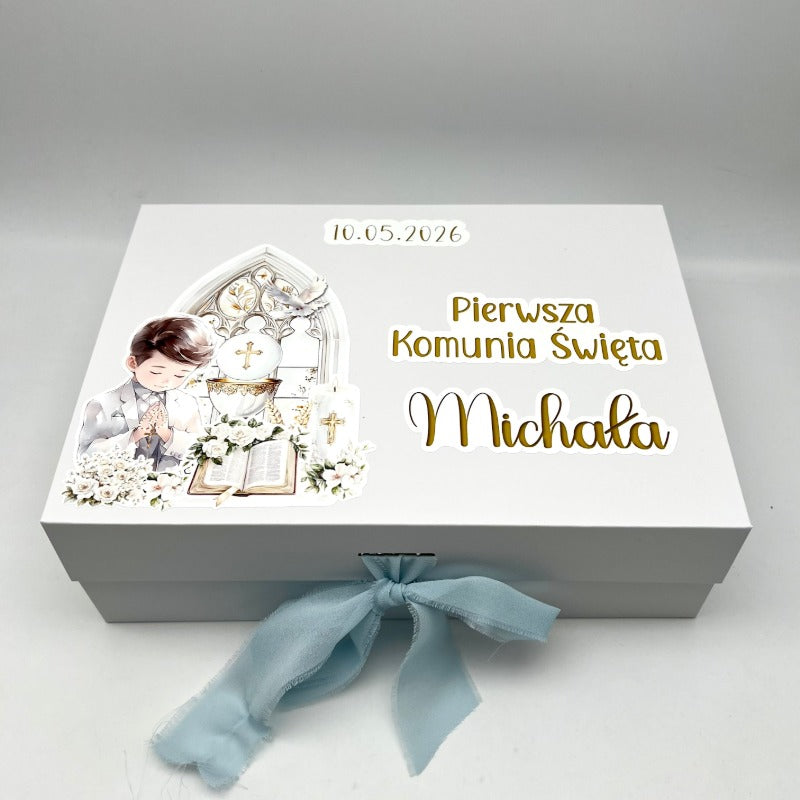 Pamiątkowe pudełko komunijne – personalizowany zestaw na Pierwszą Komunię Świętą
