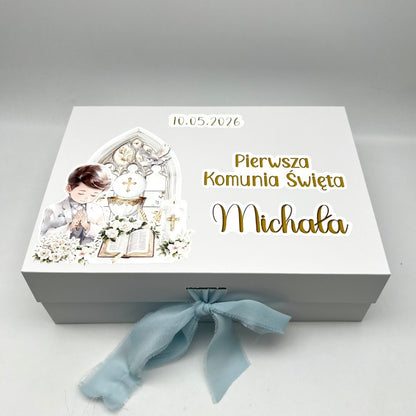 Pamiątkowe pudełko komunijne – personalizowany zestaw na Pierwszą Komunię Świętą