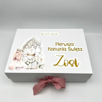 Pamiątkowe pudełko komunijne – personalizowany zestaw na Pierwszą Komunię Świętą