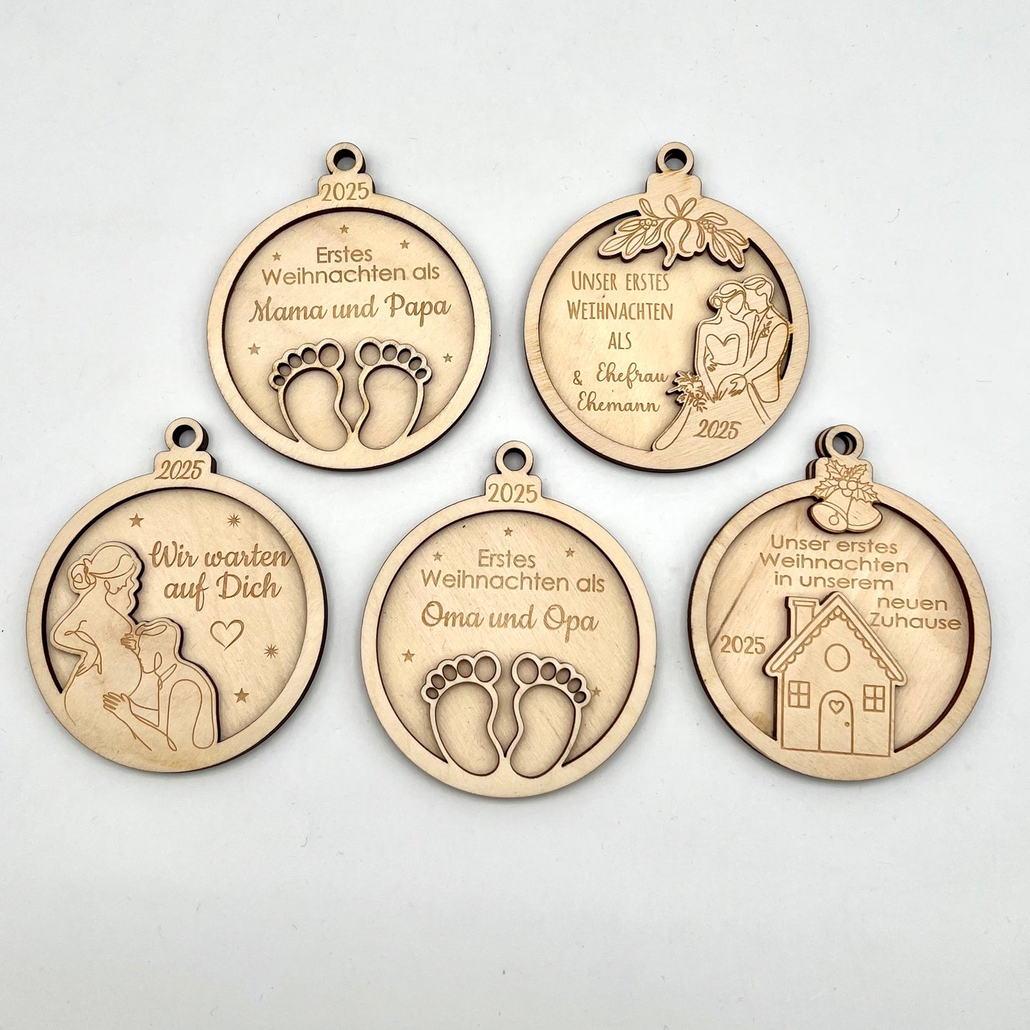 Weihnachtsanhänger aus Holz – Besondere Meilensteine 2025