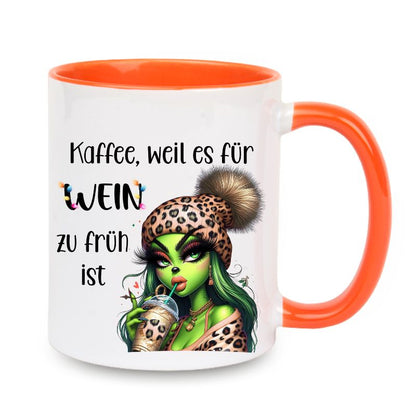 Tasse "Kaffee, weil es für Wein zu früh ist" Lady Grinch mit Halskette